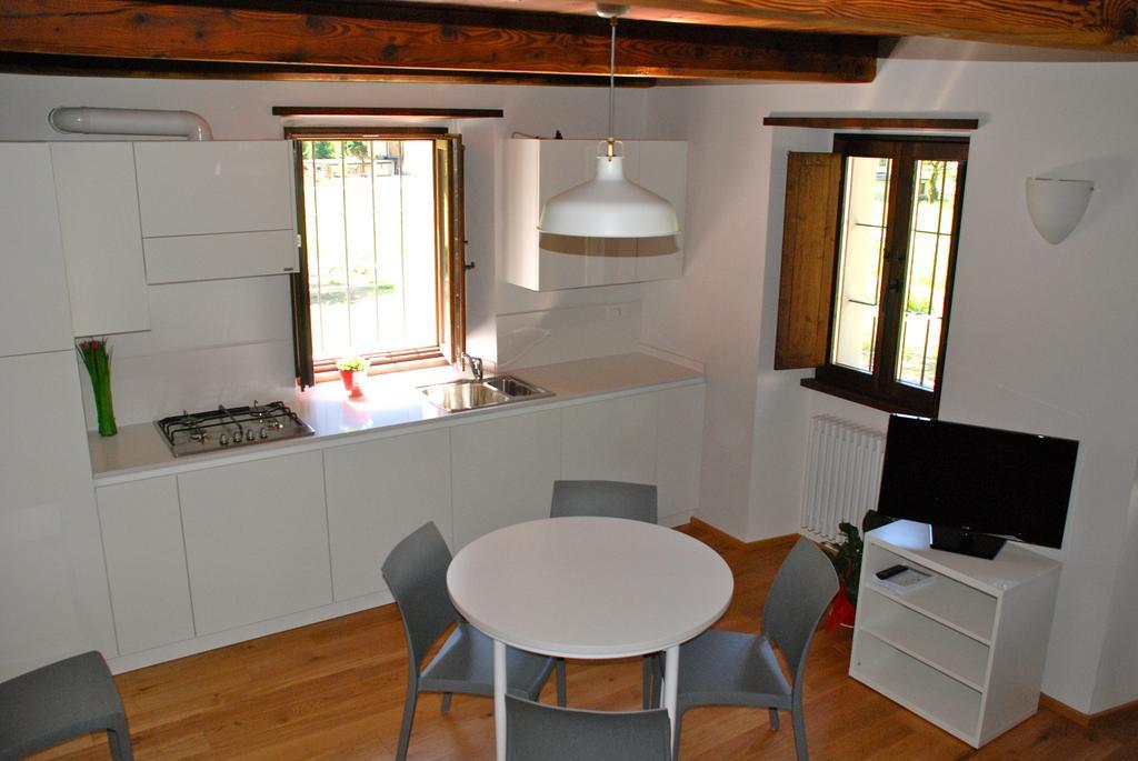 Il Borgo Antico Apartment Cadarese Exterior photo